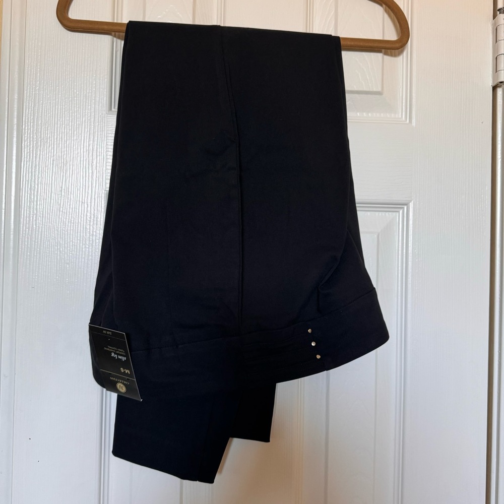 JM Collection Slim Leg Black Rivet Pants Size Medium short